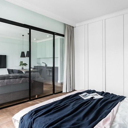 Montevideo Centrum 10 By Grand Apartments 소포트 외부 사진