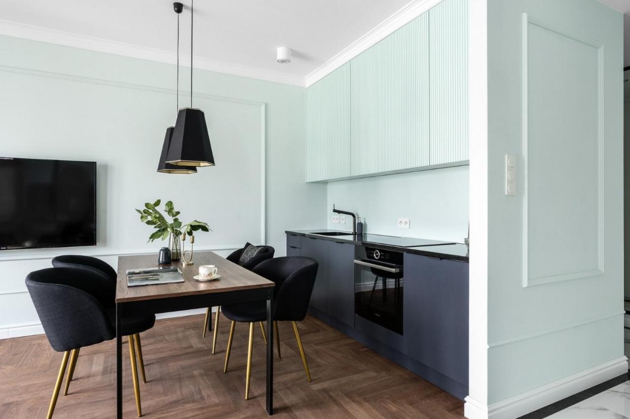 Montevideo Centrum 10 By Grand Apartments 소포트 외부 사진